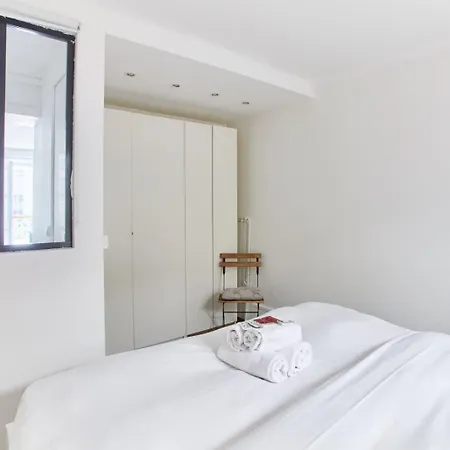 Bnbnook - 1br Near Montmartre & Moulin Rouge Apartament Paryż